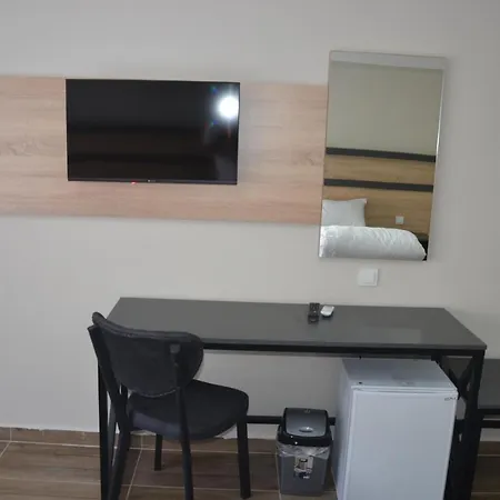 Marka Hotel 2*
