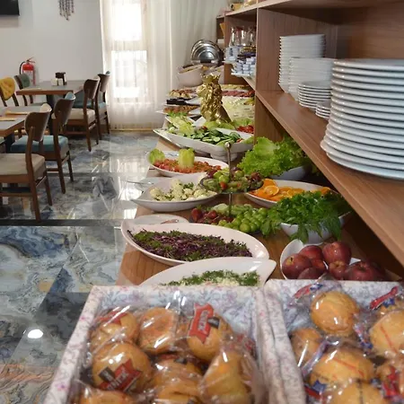 Marka Hotel 2*
